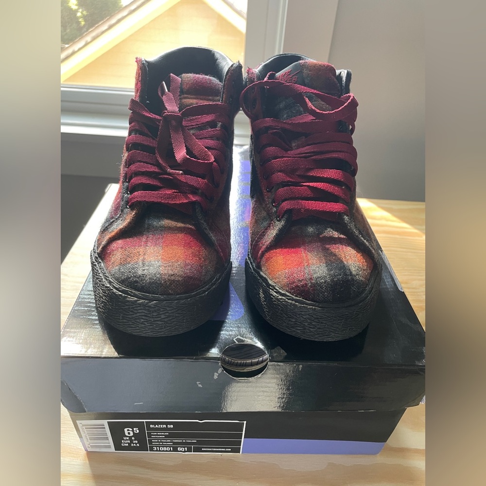 Men’s Nike 6.5 Todd Jordan plaid blazers.